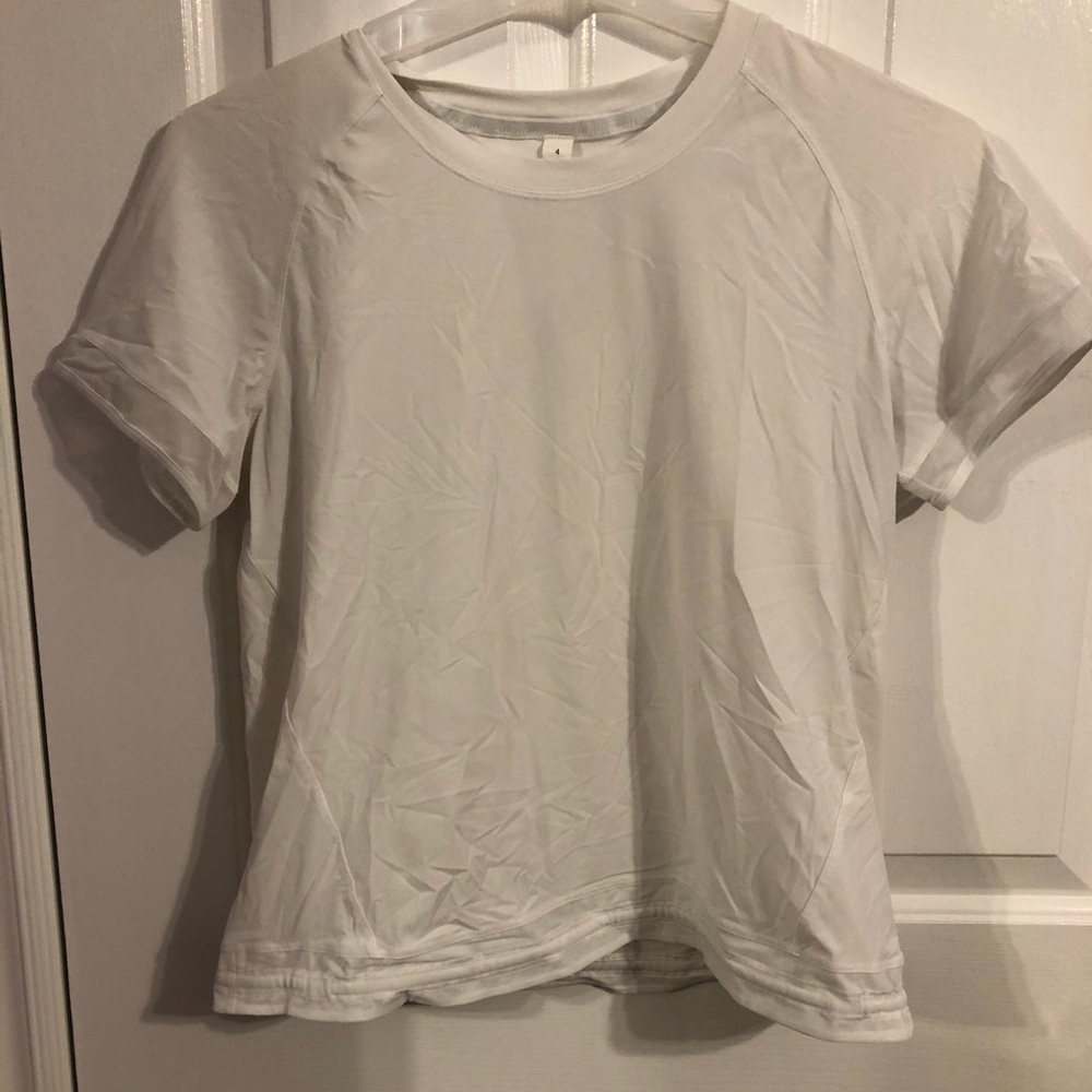 Lululemon Tee